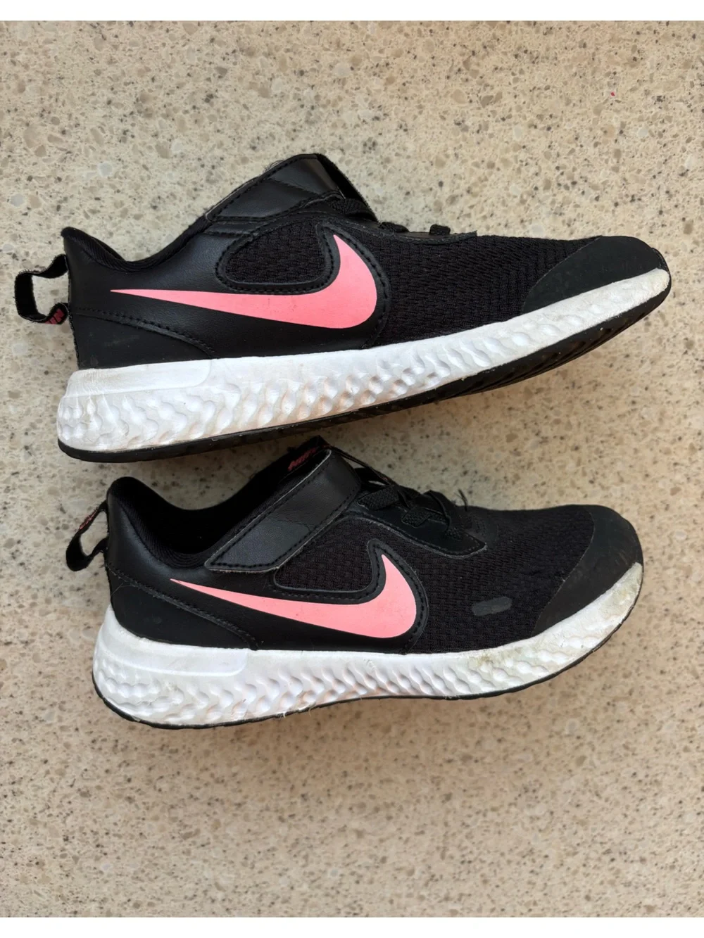 Nike - Kids' Pink Black & White Athletic Sneaker Slip-On Shoes Girls Size 12